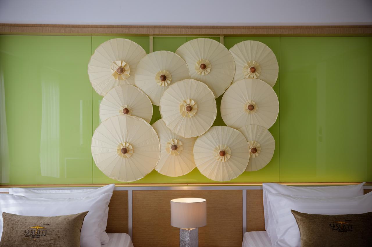 9 Suite Luxury Boutique Hotel Chiang Mai Buitenkant foto